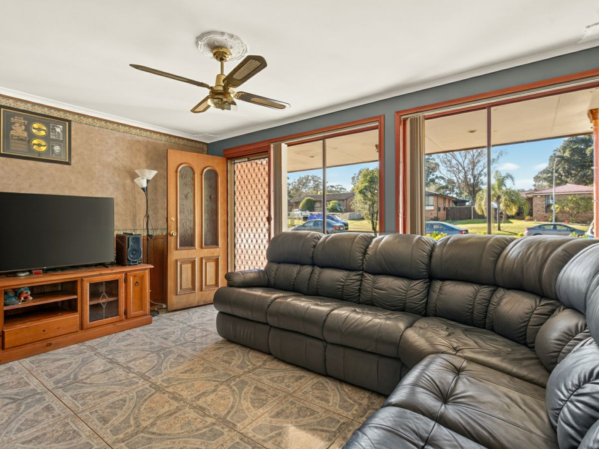 154 Hill End Road, Doonside - image 2