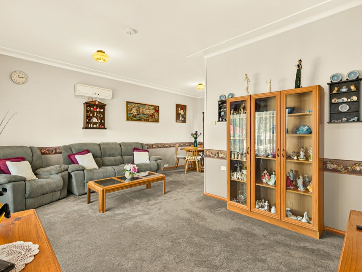 15 Kareela Street, Doonside - image 2
