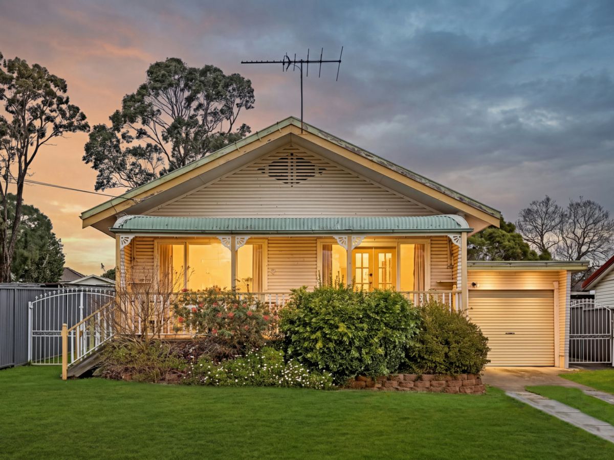 10 Coveny Street, Doonside - image 1
