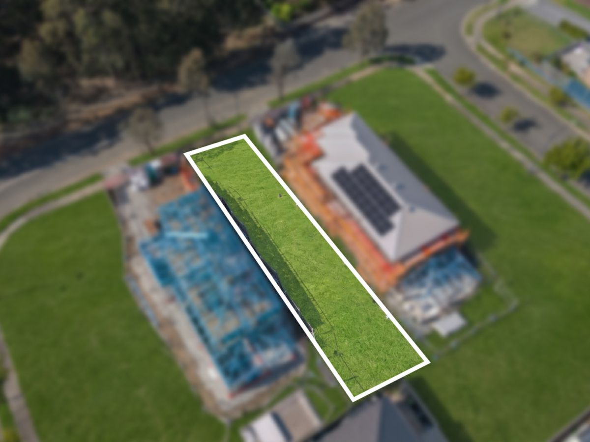 24 Matthew Bell Way, Jordan Springs - image 2