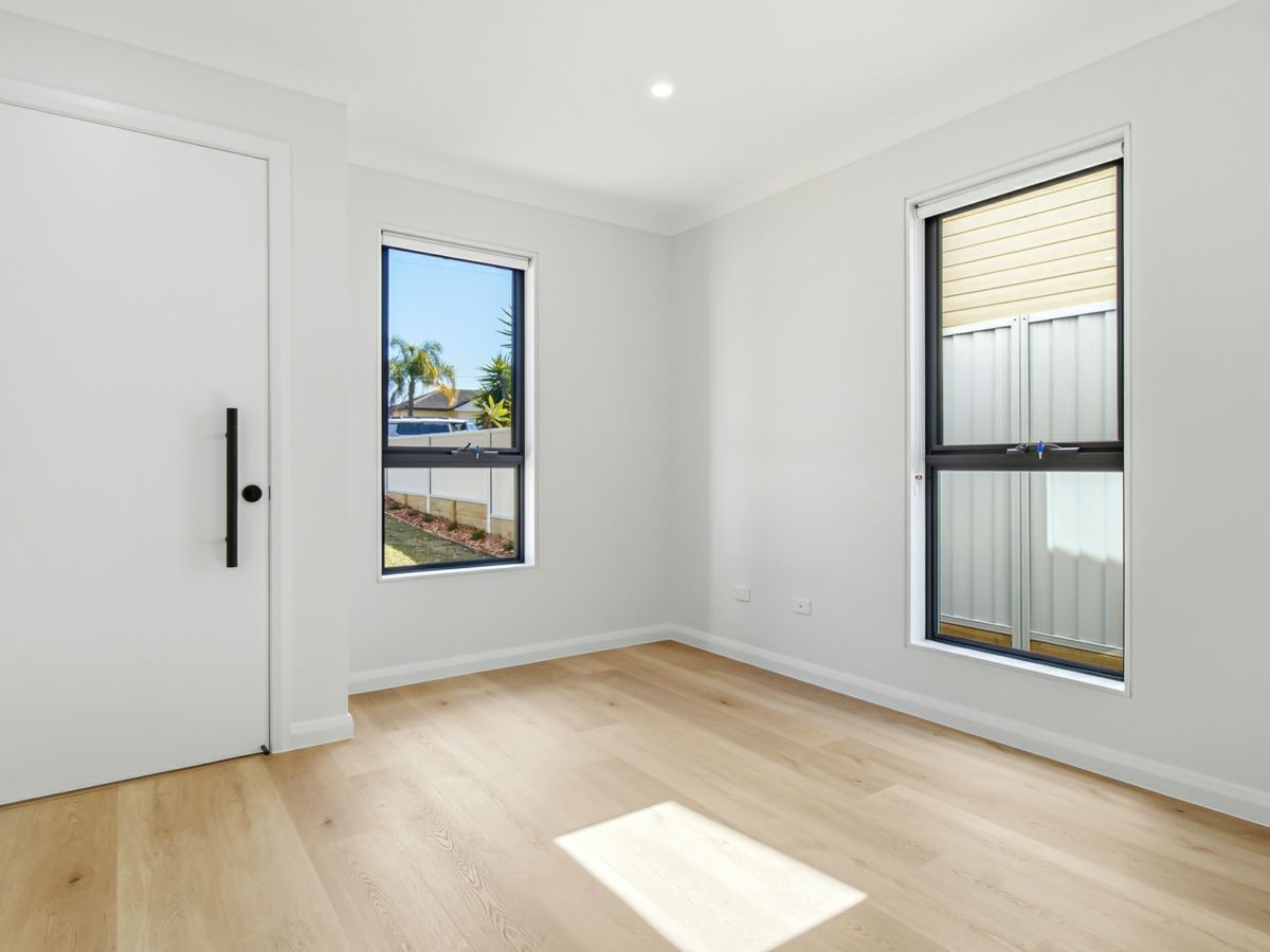 43 Orwell Street, Blacktown - image 2