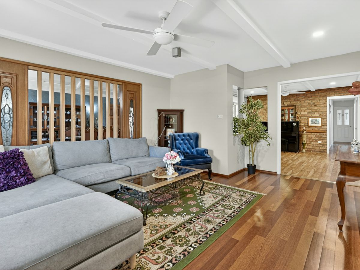 83 Joseph Banks Drive, Kings Langley - image 2