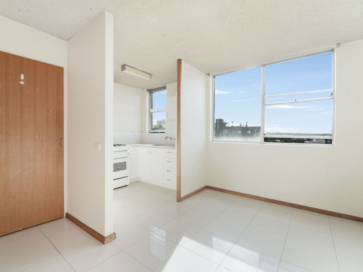 94/10 Bridge Street, Granville - image 2