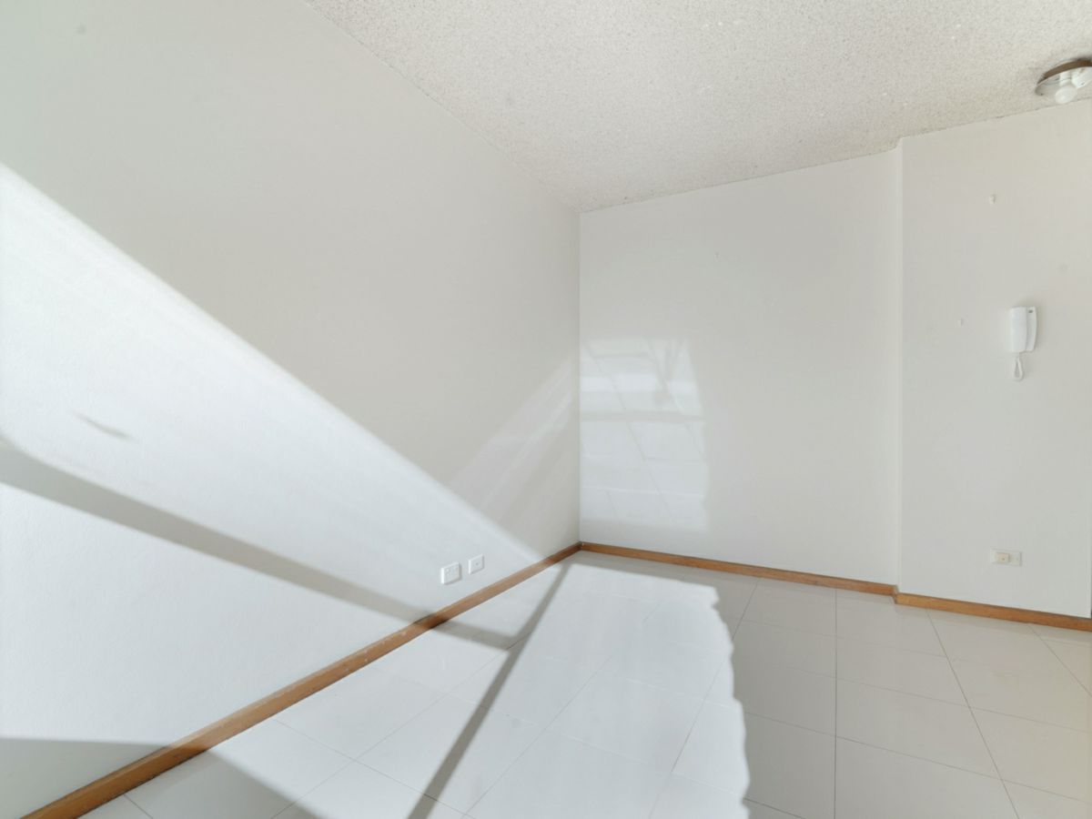 94/10 Bridge Street, Granville - image 3