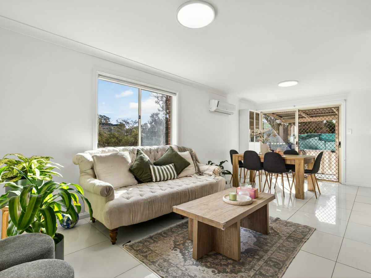 4/14 Gilba Road, Pendle Hill - image 3
