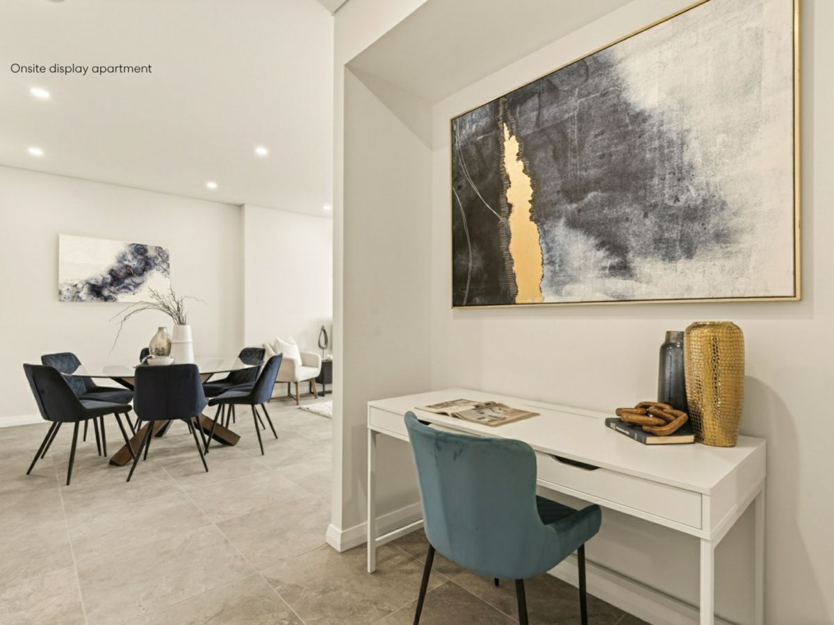 411/41 Kildare Road, Blacktown - image 1