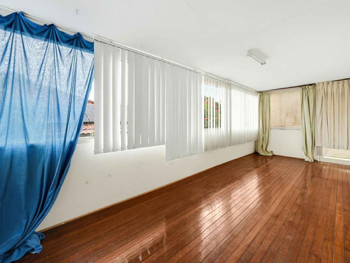 29 Simpson Street, Dundas Valley - image 3
