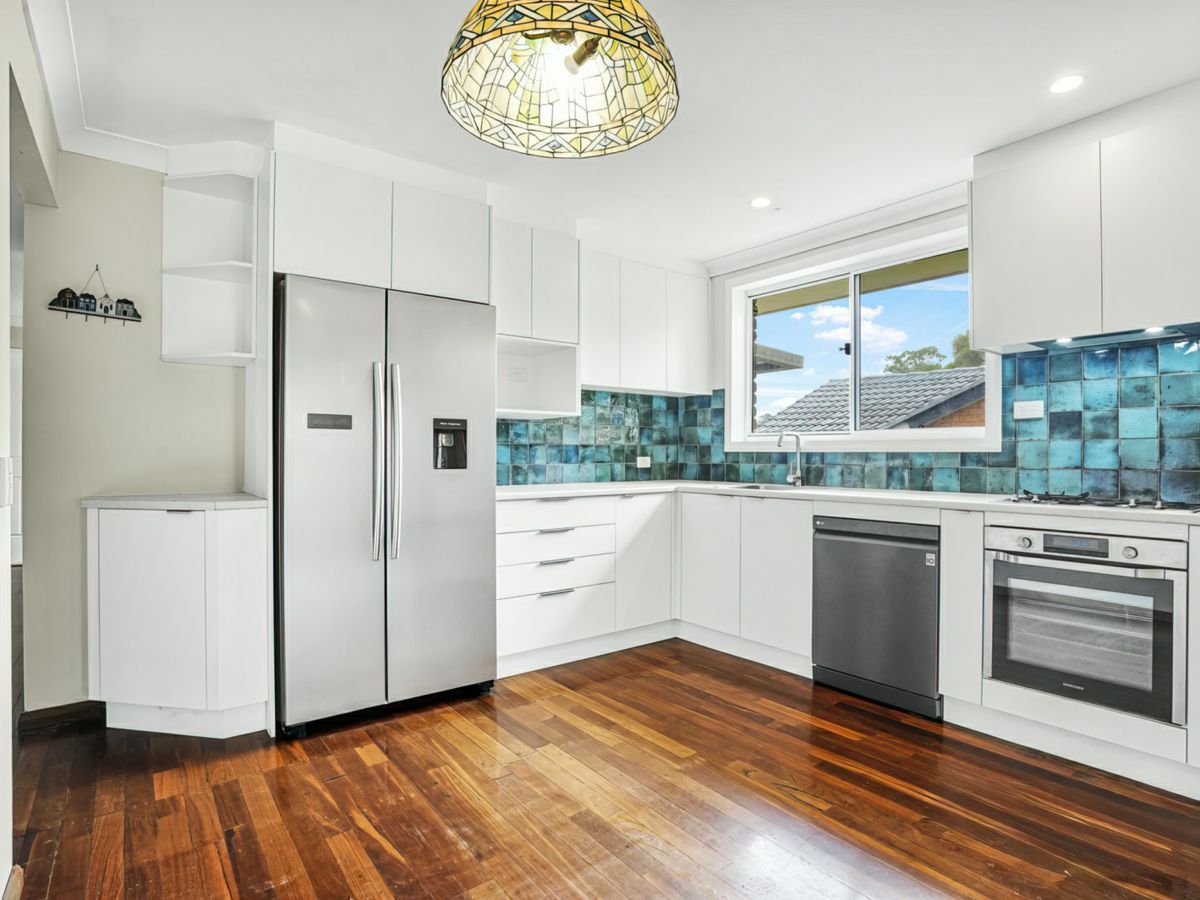 78 Sutherland Avenue, Kings Langley - image 3
