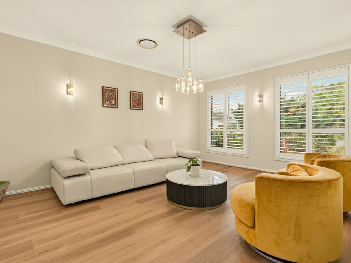 9 Lismore Street, Pendle Hill - image 2