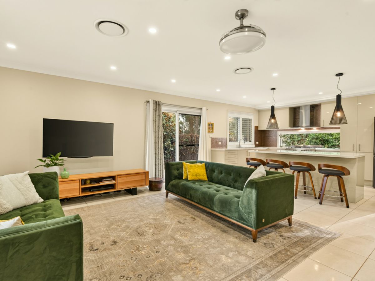 9 Lismore Street, Pendle Hill - image 3