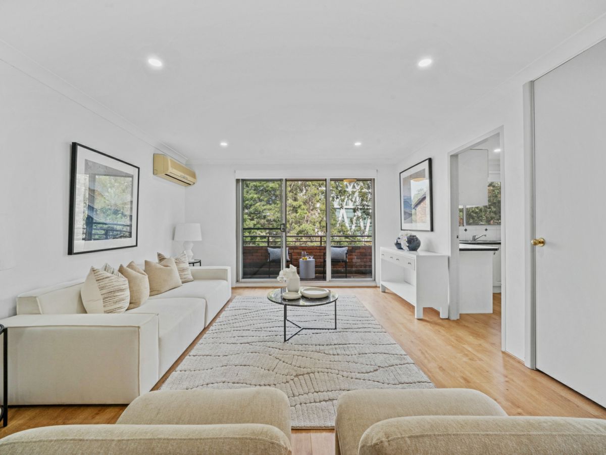 15/7 Elizabeth Street, Parramatta - image 1