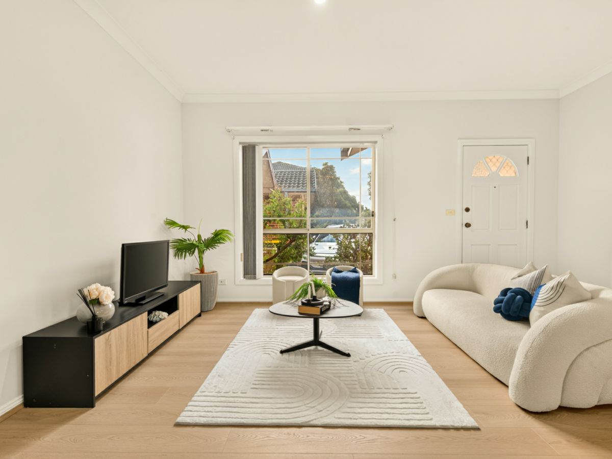 5/90 Gilba Road, Girraween - image 1