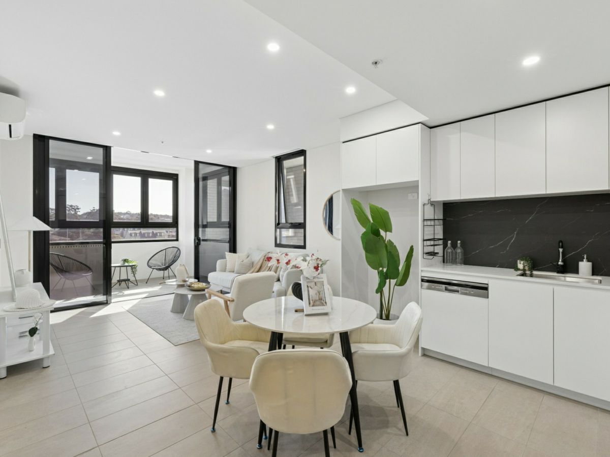 508/3 Bundil Boulevard, Melrose Park - image 1