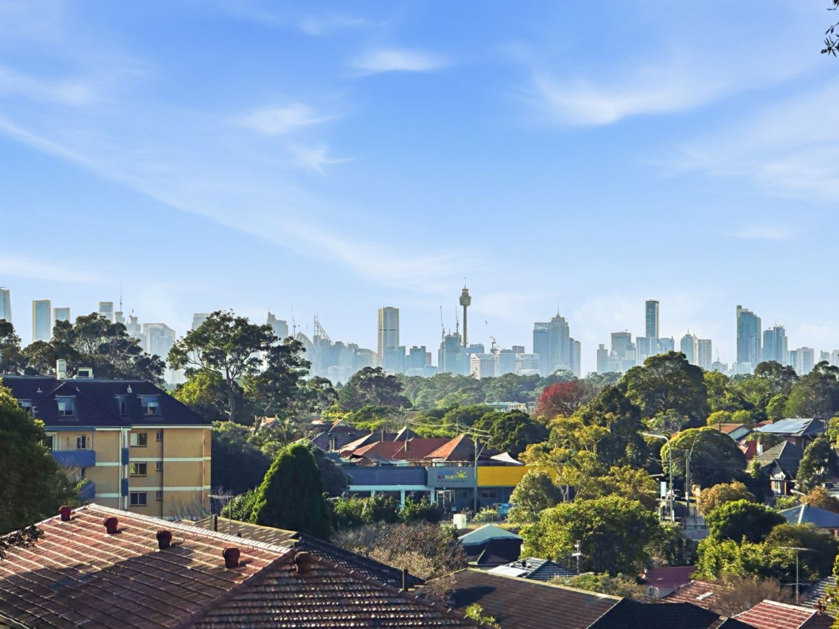 12/89 Bland Street, Ashfield - image 1