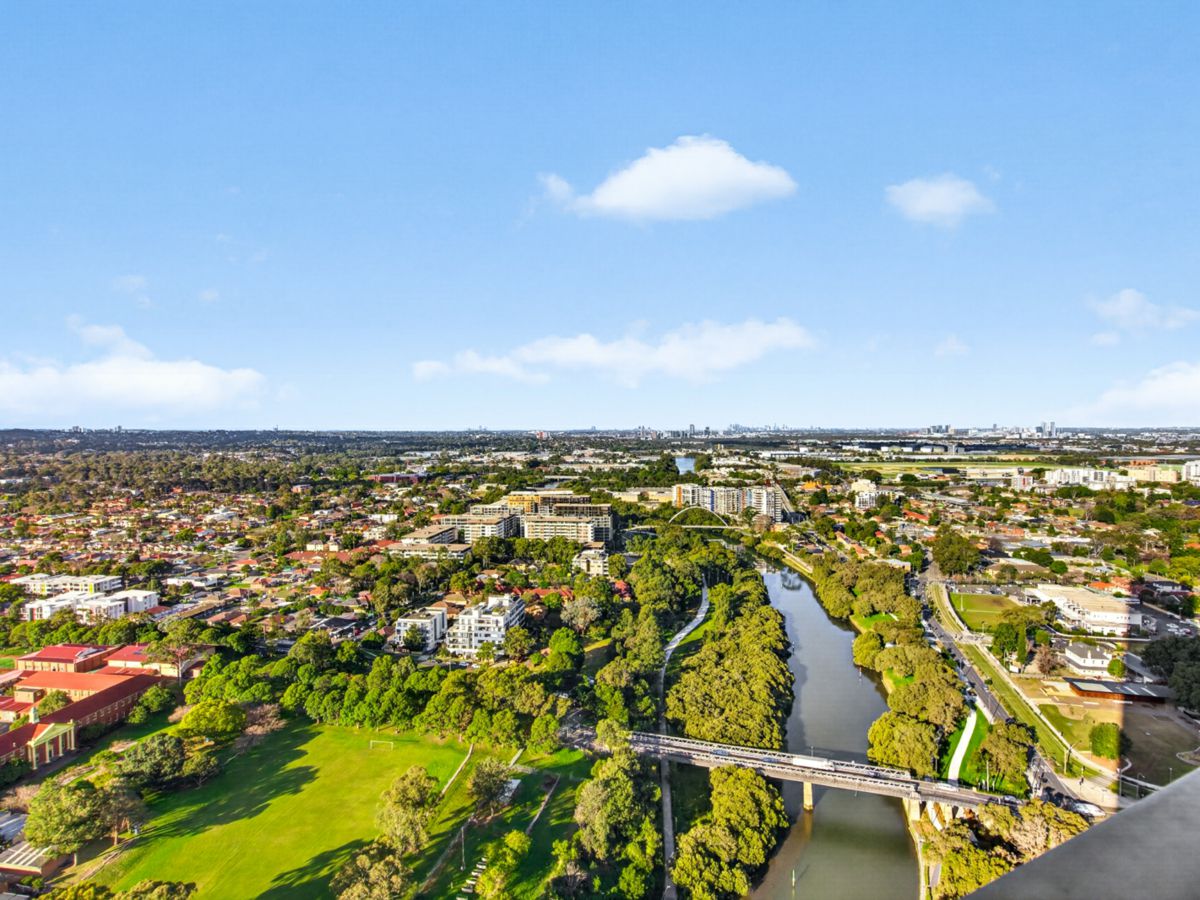 3637/180 George Street, Parramatta - image 1