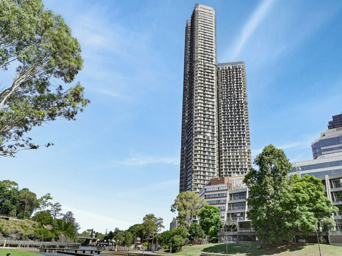 3637/180 George Street, Parramatta - image 2