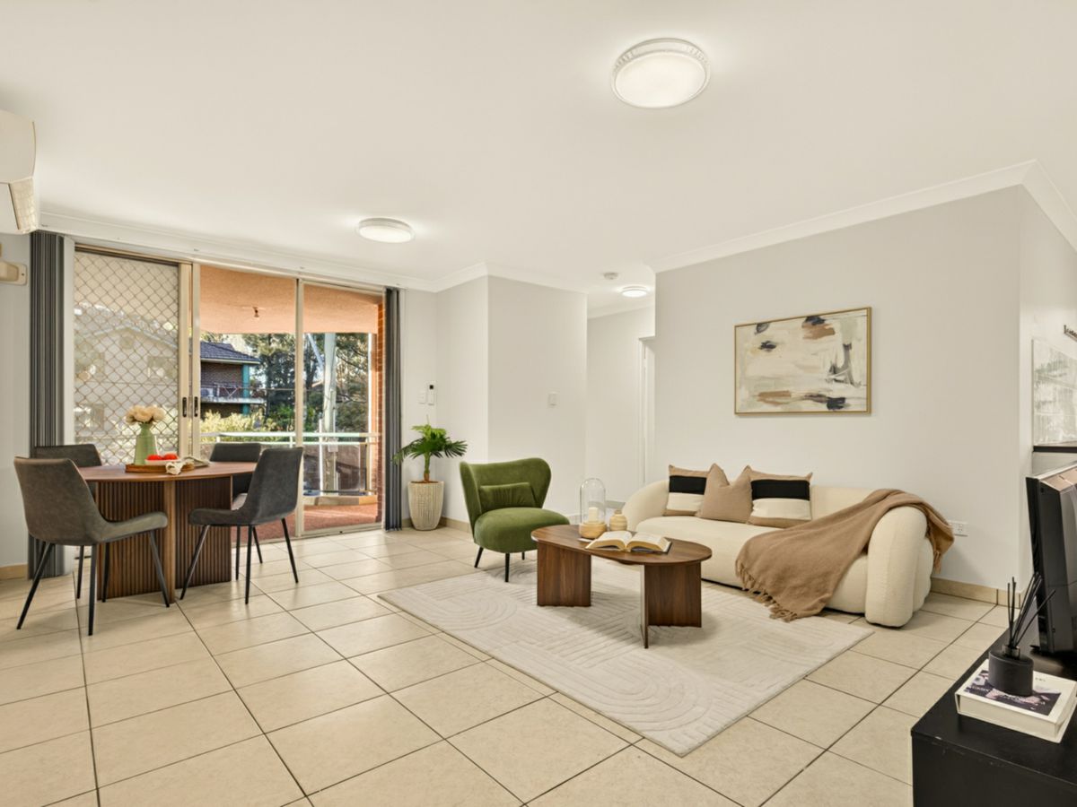 1/64 Fullagar Road, Wentworthville - image 1