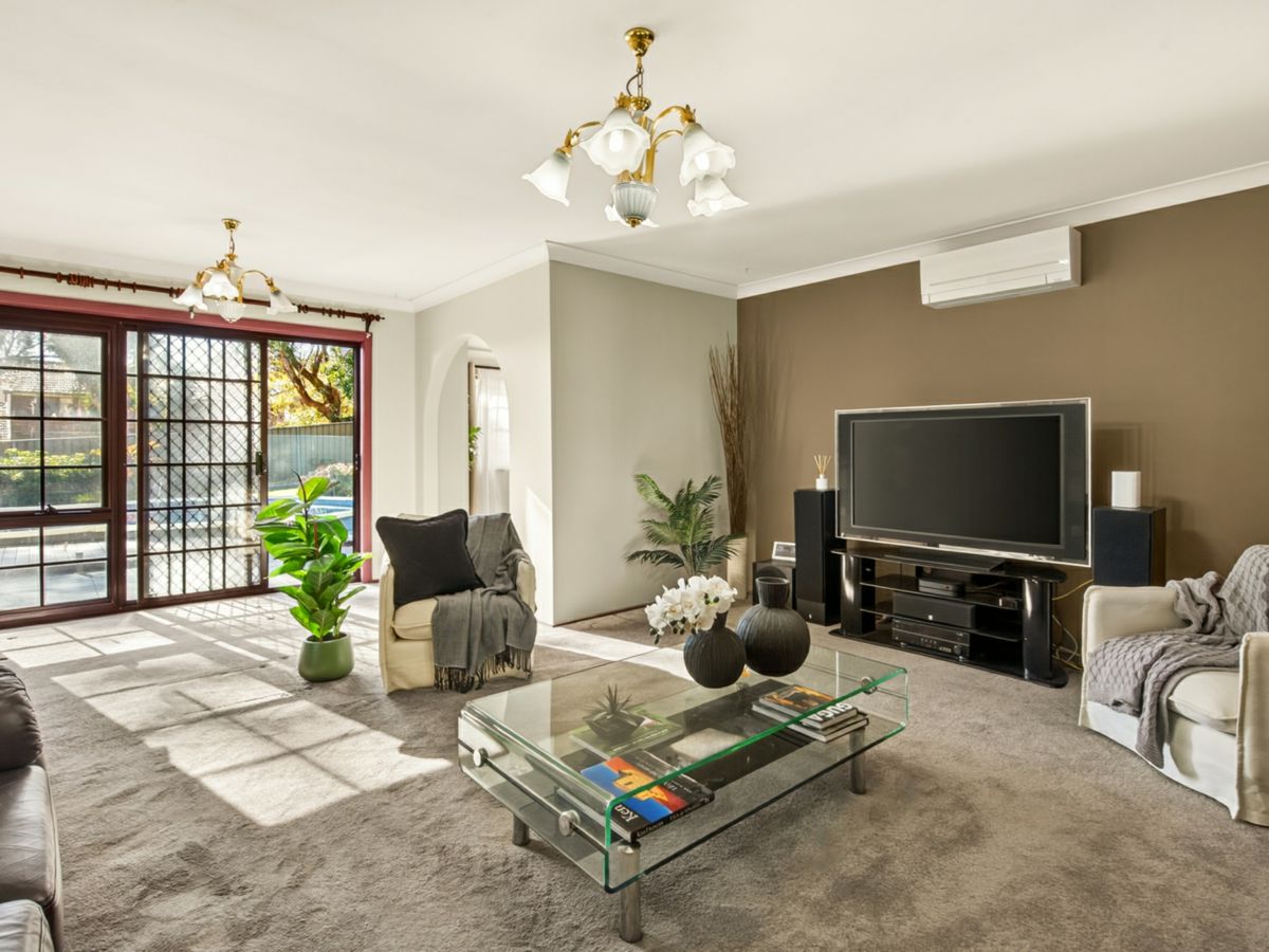 3 Clerke Place, Kings Langley - image 3