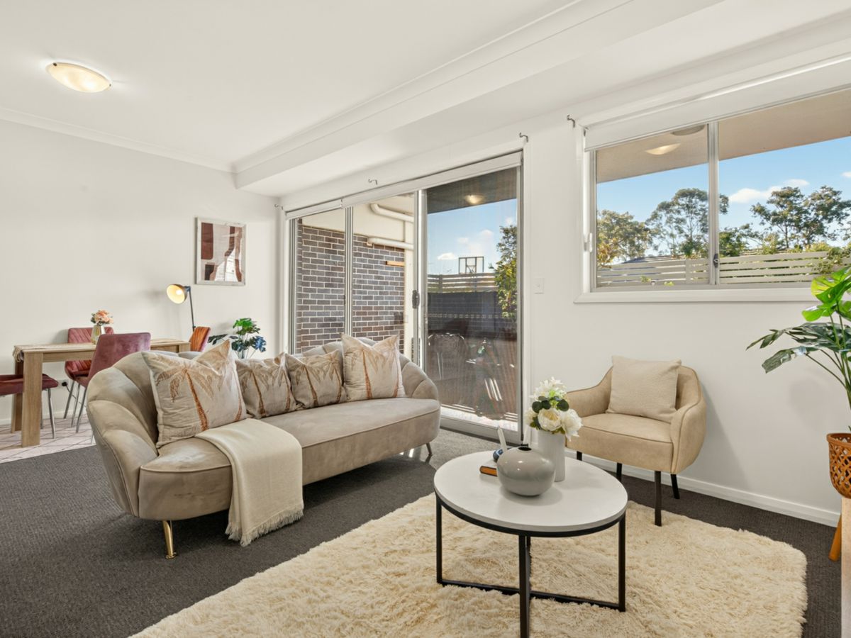20/49 Essington Street, Wentworthville - image 1