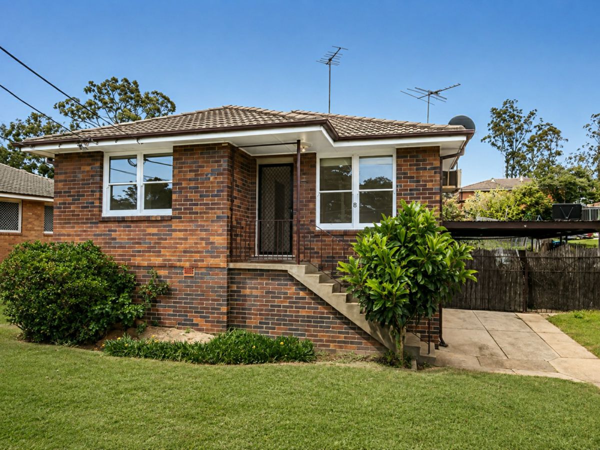 8 Mawson Road, Tregear - image 1