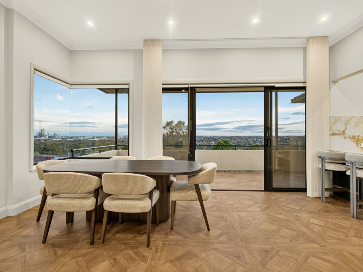 79 Lanhams Road, Winston Hills - image 2