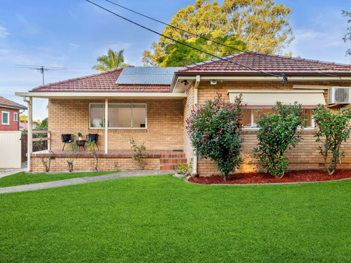 14 Maunder Avenue, Girraween - image 1