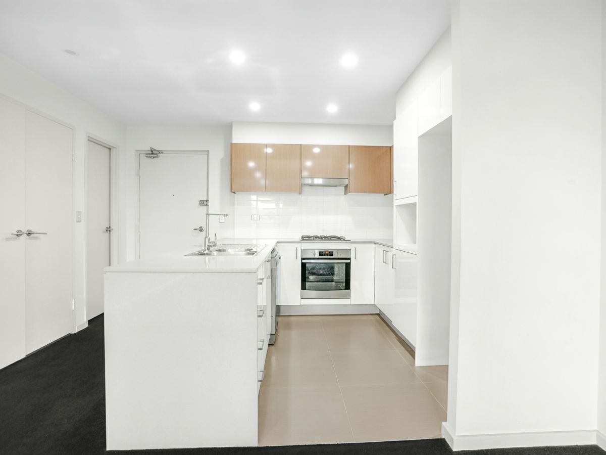 301/2 Garfield Street, Wentworthville - image 2