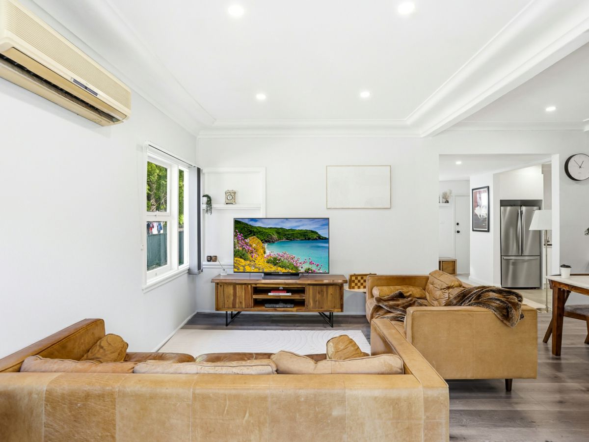 3 Bettington Road, Oatlands - image 2