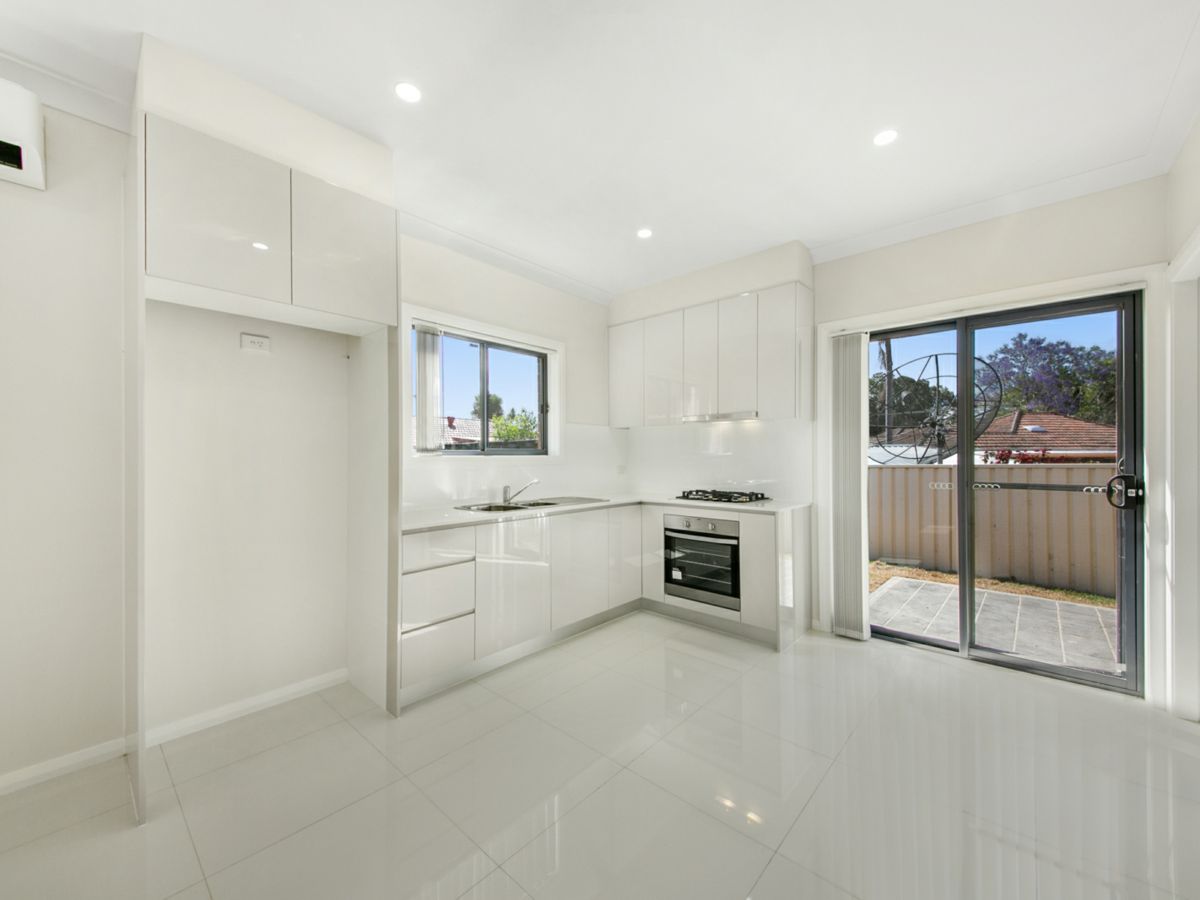 166A Pennant Street, North Parramatta - image 3
