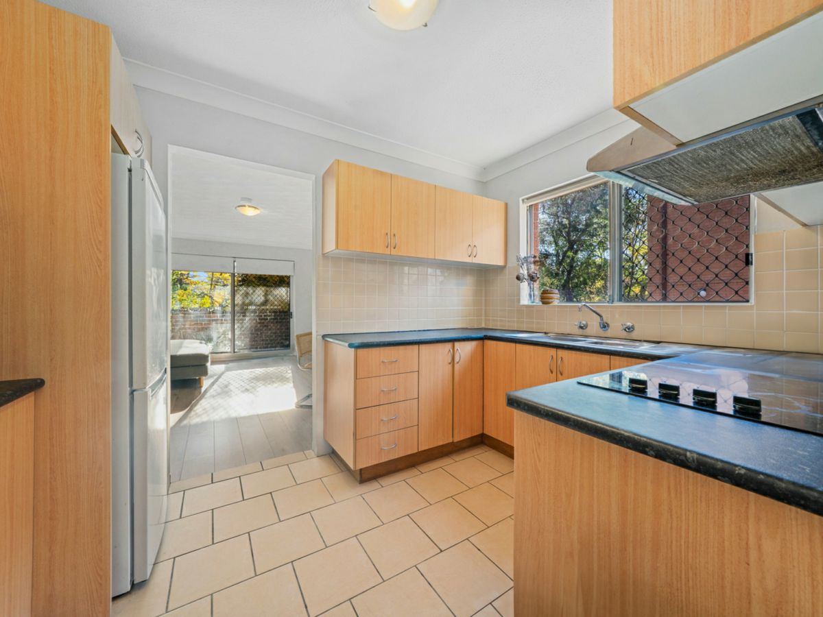 1/4 Fleet Street, North Parramatta - image 3