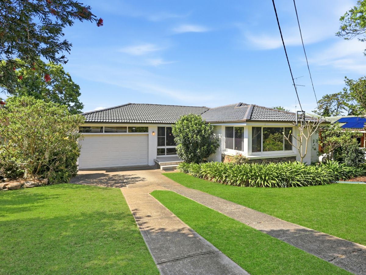96 Lanhams Road, Winston Hills - image 1