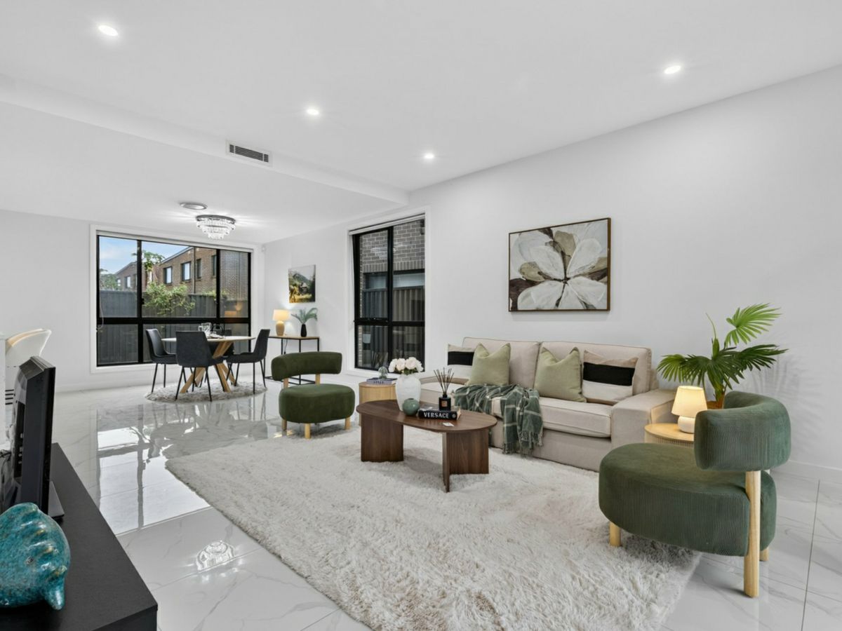 127 Burdekin Road, Quakers Hill - image 2