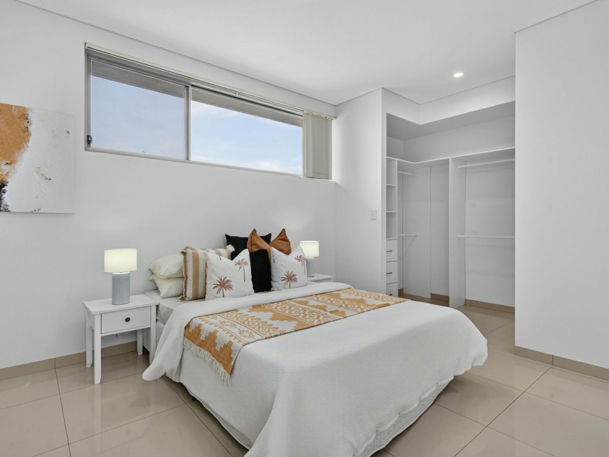 302/67 Essington Street, Wentworthville - image 3