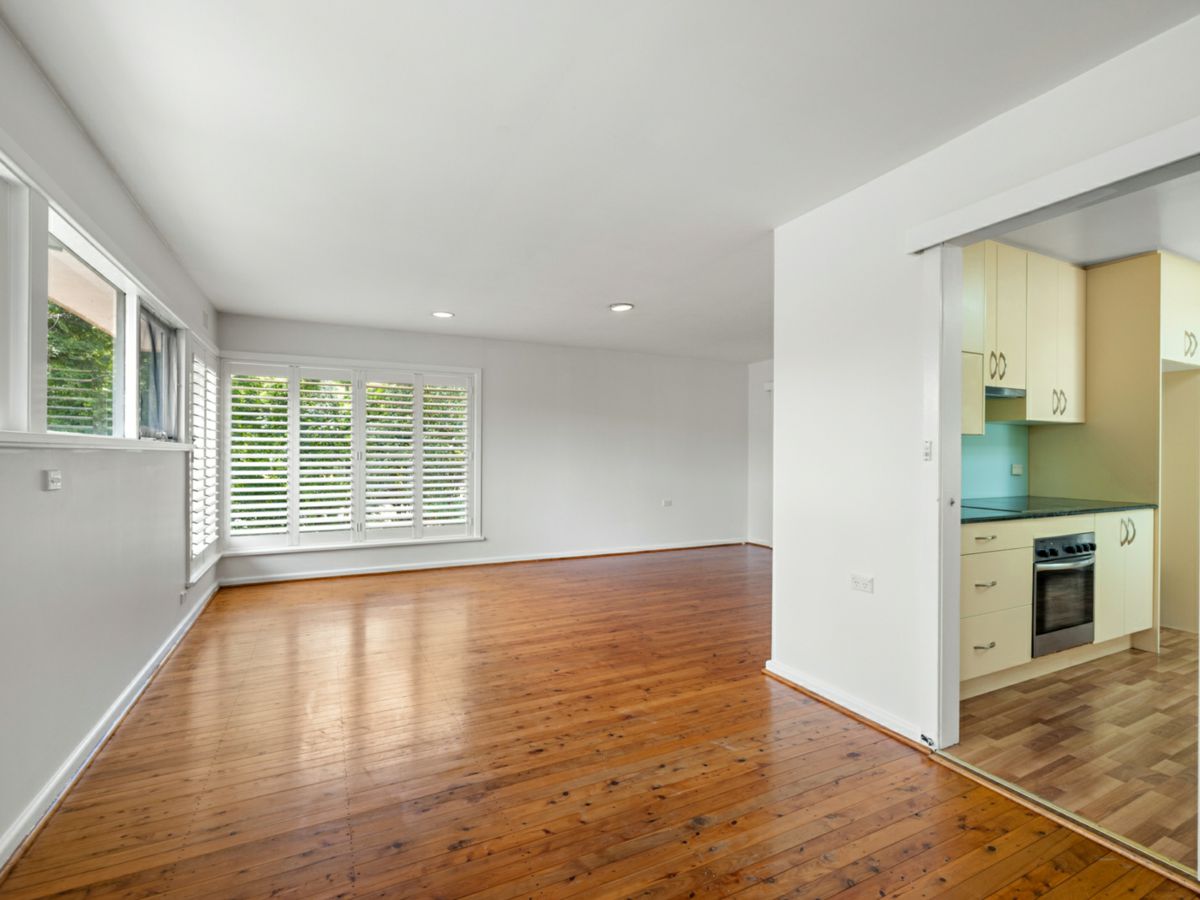 82 Kitchener Street, St Ives - image 2