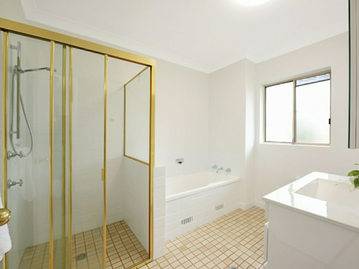121/2 Kitchener Street, St Ives - image 3
