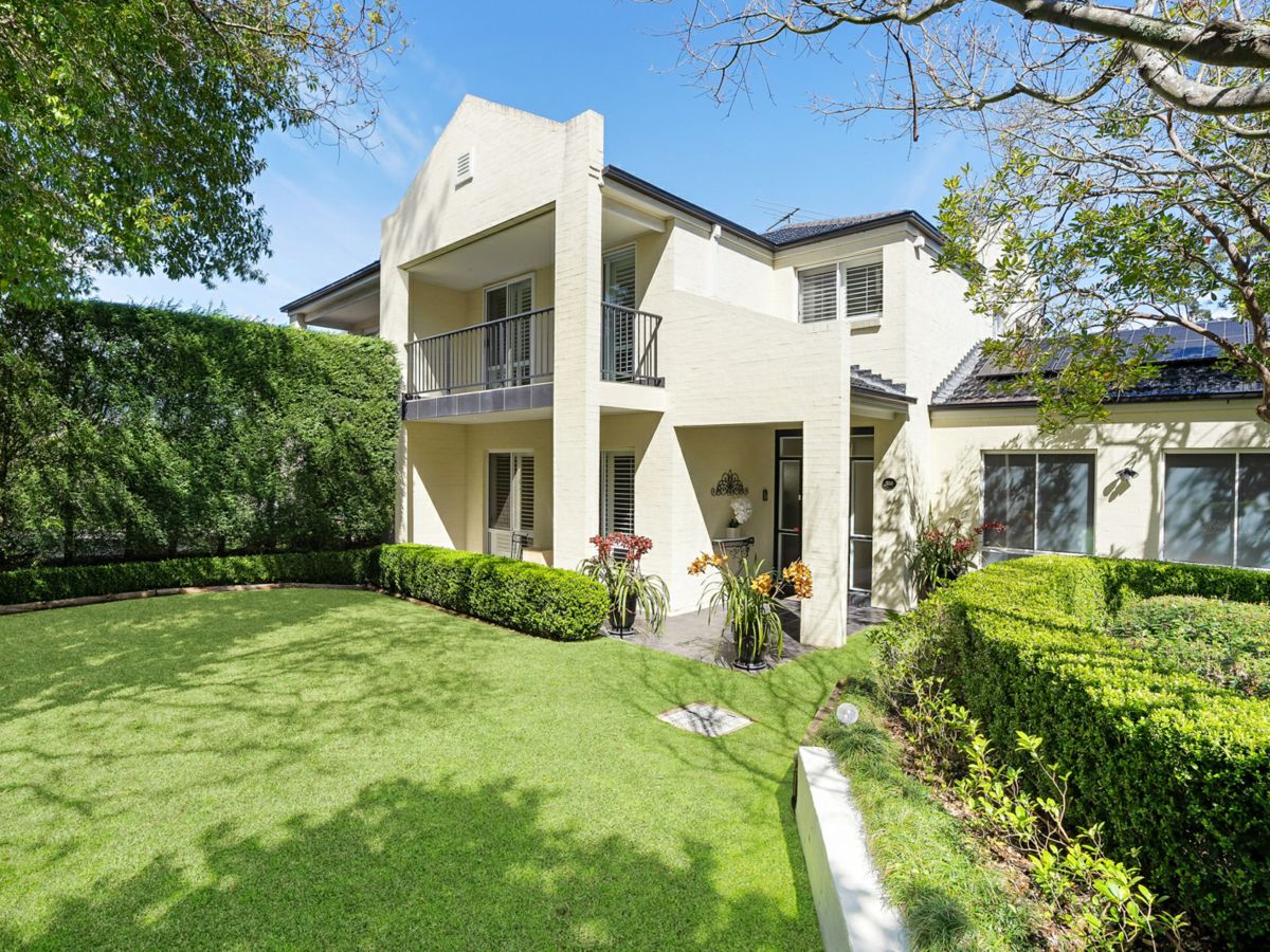 21B Eastern Arterial Road, St Ives - image 1