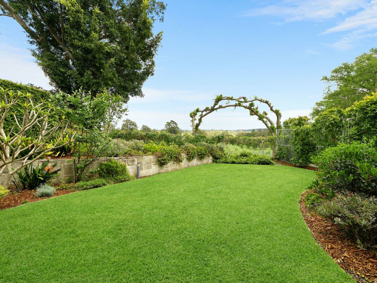 Cook Over Fireplace 1/24 Cowan Road, St Ives, NSW 2075 | McGrath Estate Agents