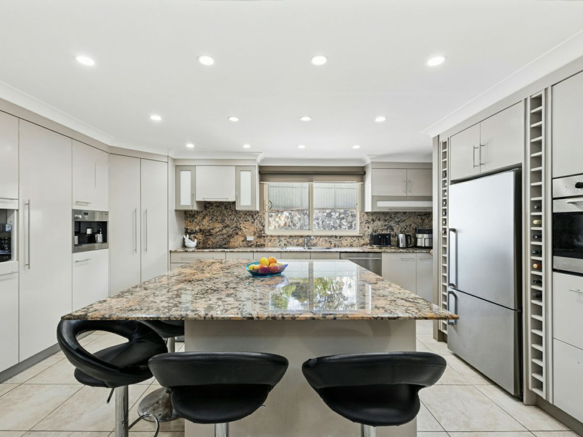 16 Doran Place, Tumbi Umbi - image 3
