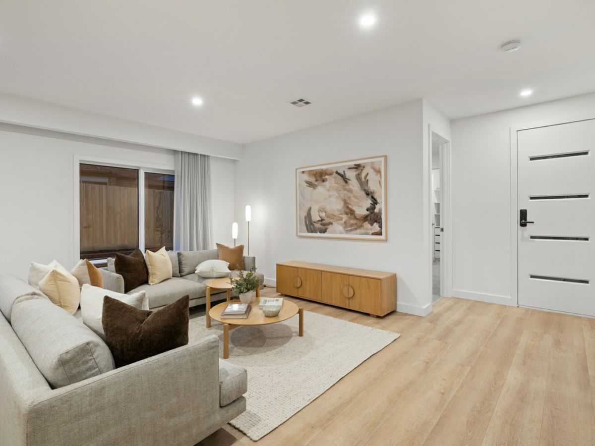 4/6 Lucille Avenue, Croydon South - image 2