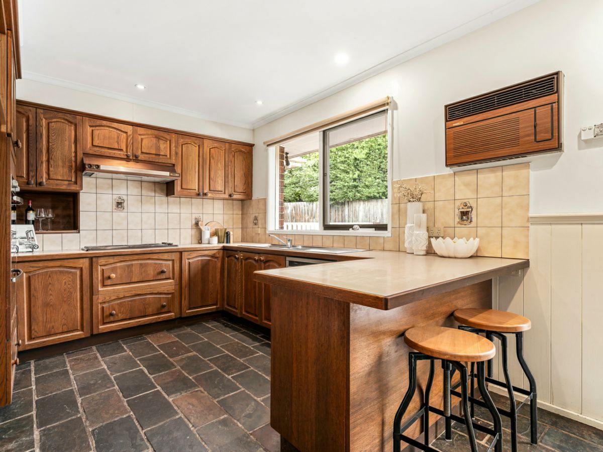 116 Wonga Road, Ringwood - image 3