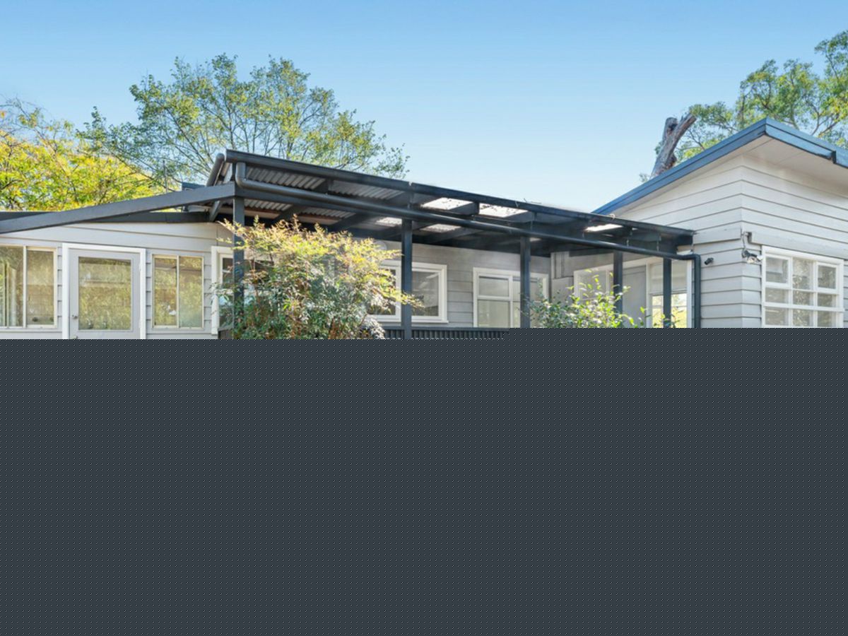 76 Lincoln Road, Croydon - image 1
