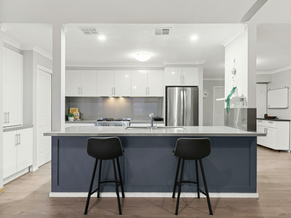 6 St Austell Court, Croydon Hills - image 3