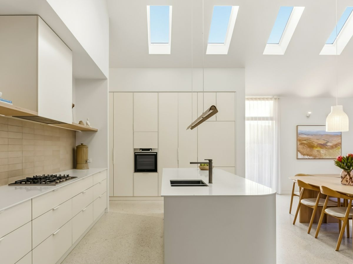 64 Stringybark Drive, Brown Hill - image 3
