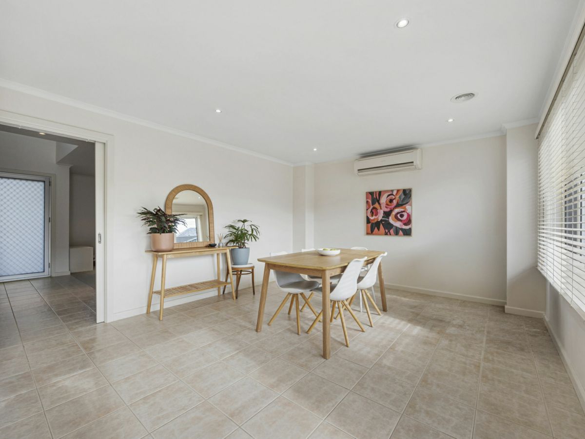5 Taunton Place, Lake Gardens - image 3