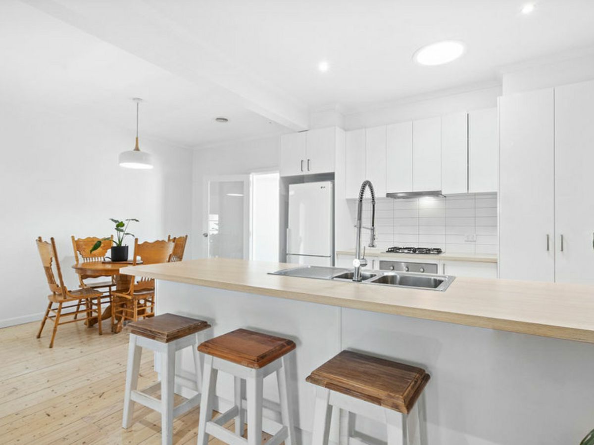 1/18 Ritchie Street, Brown Hill - image 3
