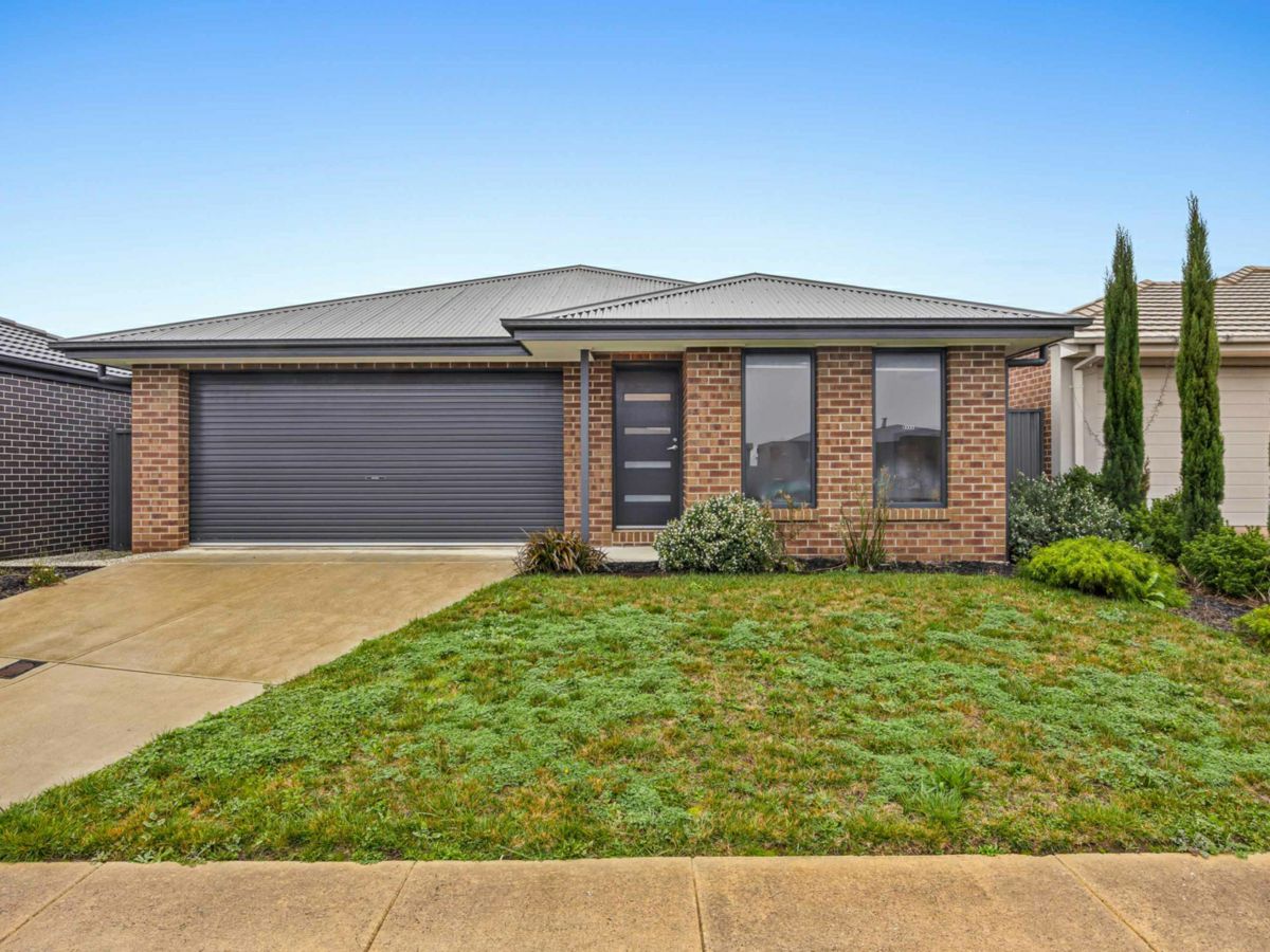 59 Creekstone Drive, Alfredton - image 1
