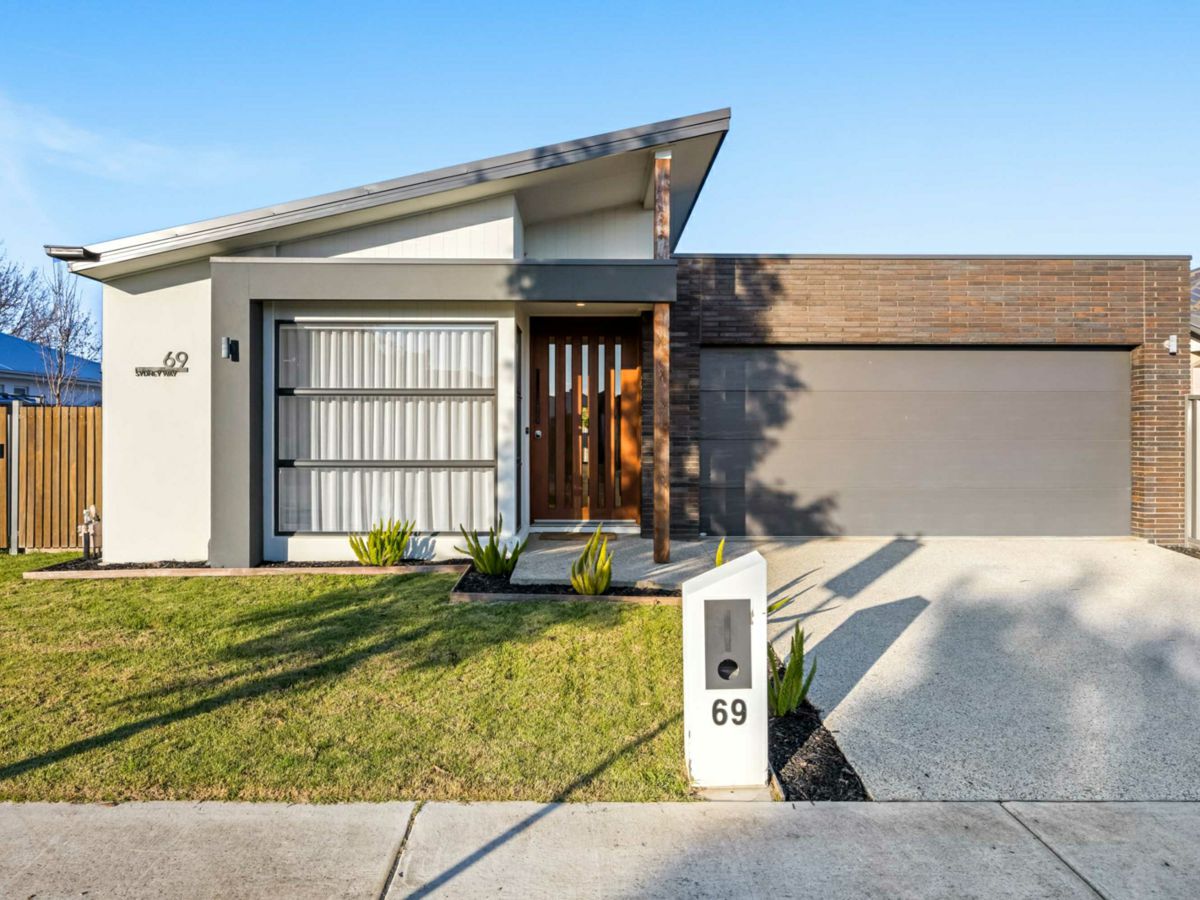 69 Sydney Way, Alfredton - image 1