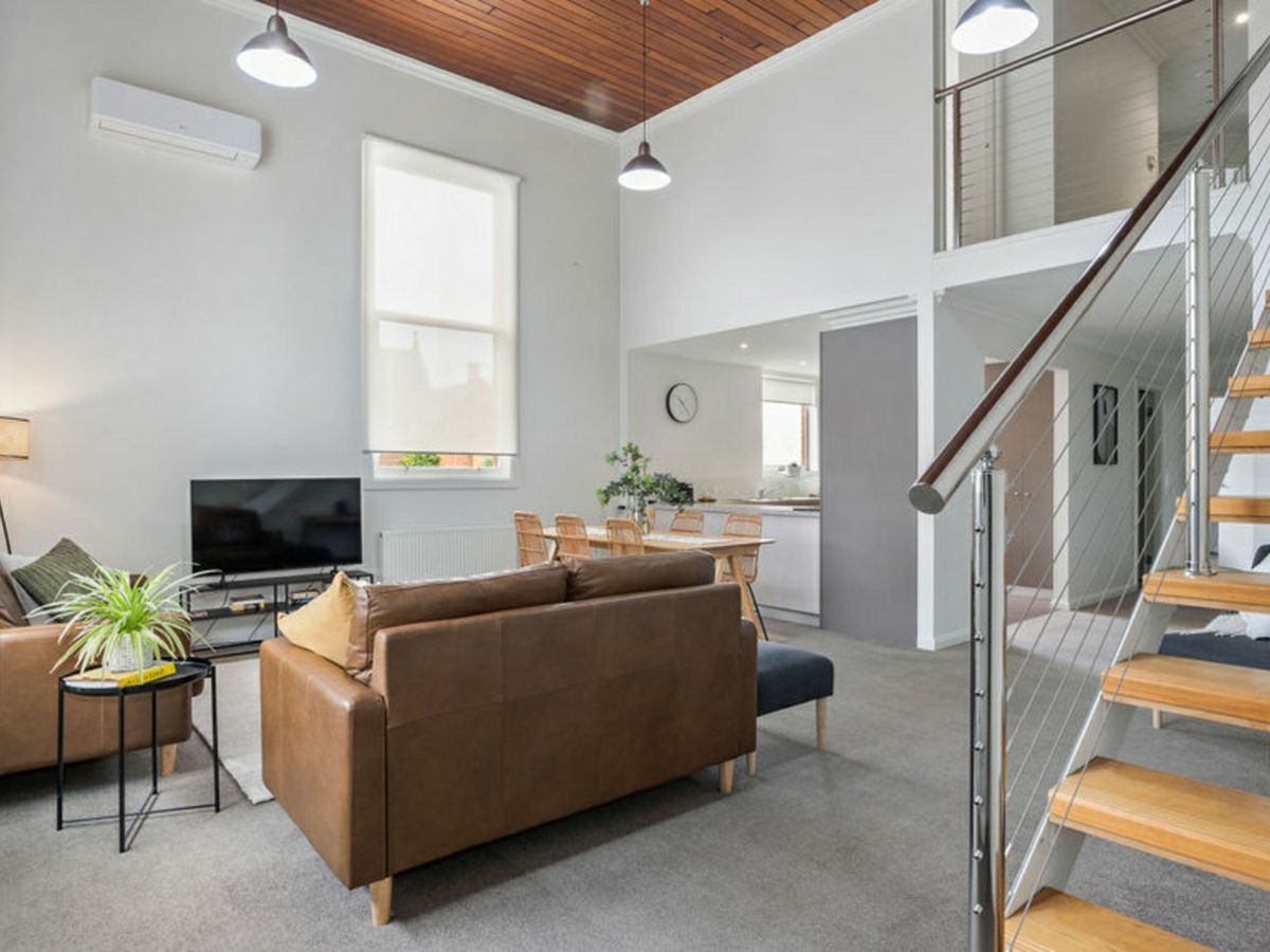2/120 Lewis Street, Ballarat Central - image 3