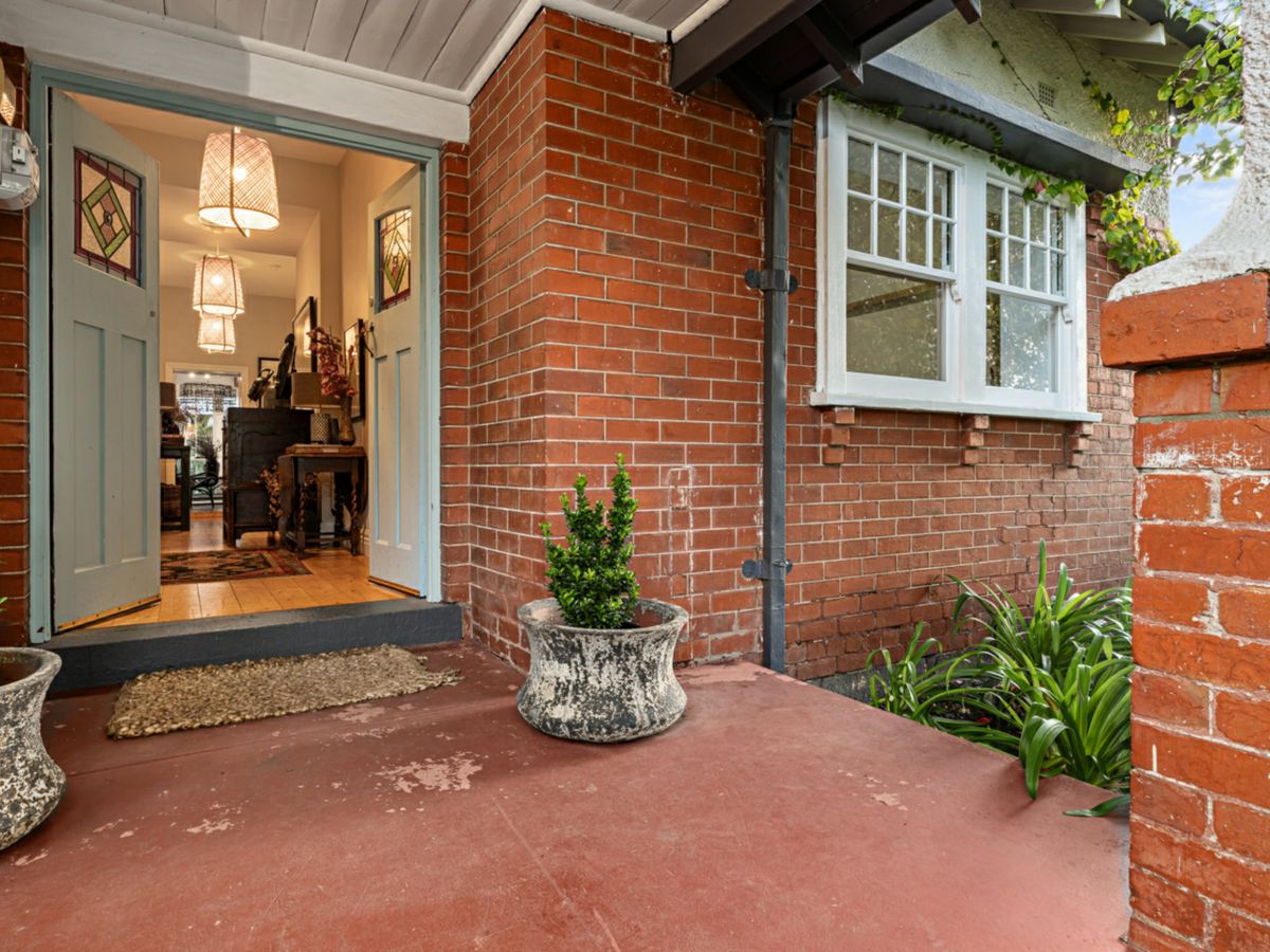 27 Nightingale Street, Newington - image 3