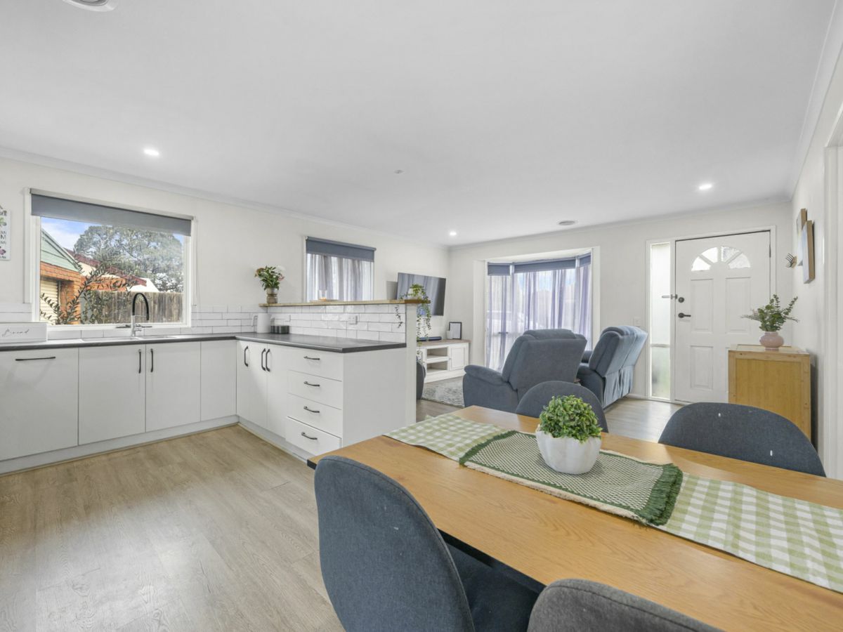 28 Shari Drive, Delacombe - image 2